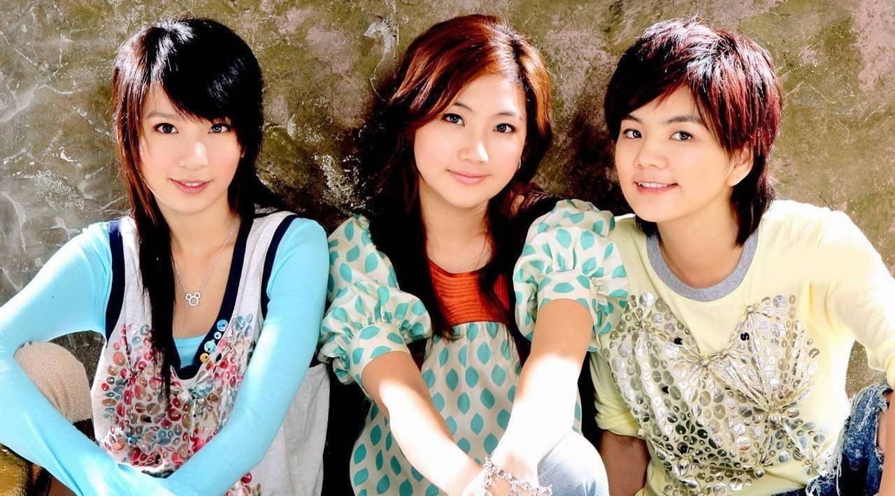 S.H.E 高清桌面壁纸欣赏 重温青春，定格美好瞬间